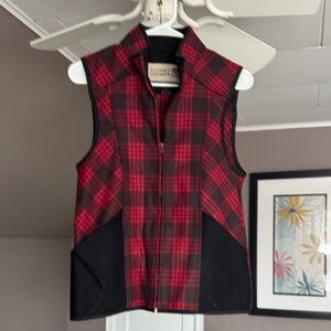 Plaid Zip-Front Vest - Red/Black